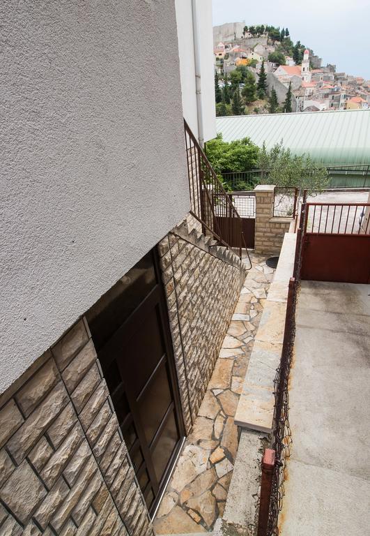 Apartment Peran Šibenik Buitenkant foto