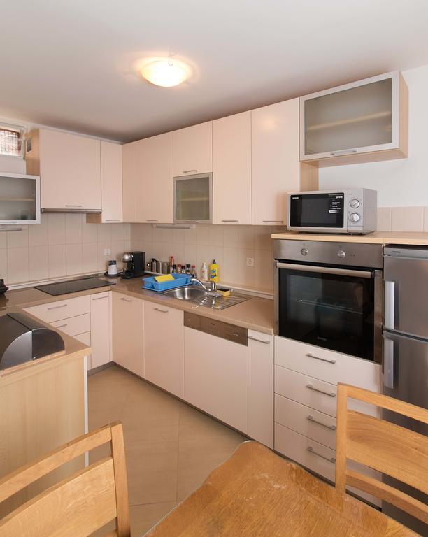 Apartment Peran Šibenik Buitenkant foto
